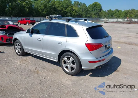2011 Audi Q5 3.2 Premium Plus z USA, uszkodzony, nr VIN WA1DKAFP2BA049827